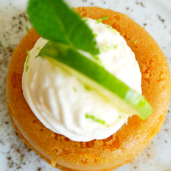 Baba au rhum et citron vert